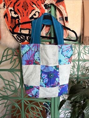Handmade Floral Quilted Tote Bag - Made from vintage fabrics